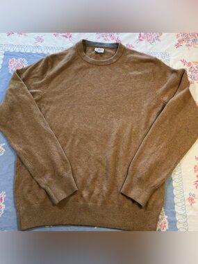 Faherty Brown Crewneck Sweater – Men's Lightweight Knit